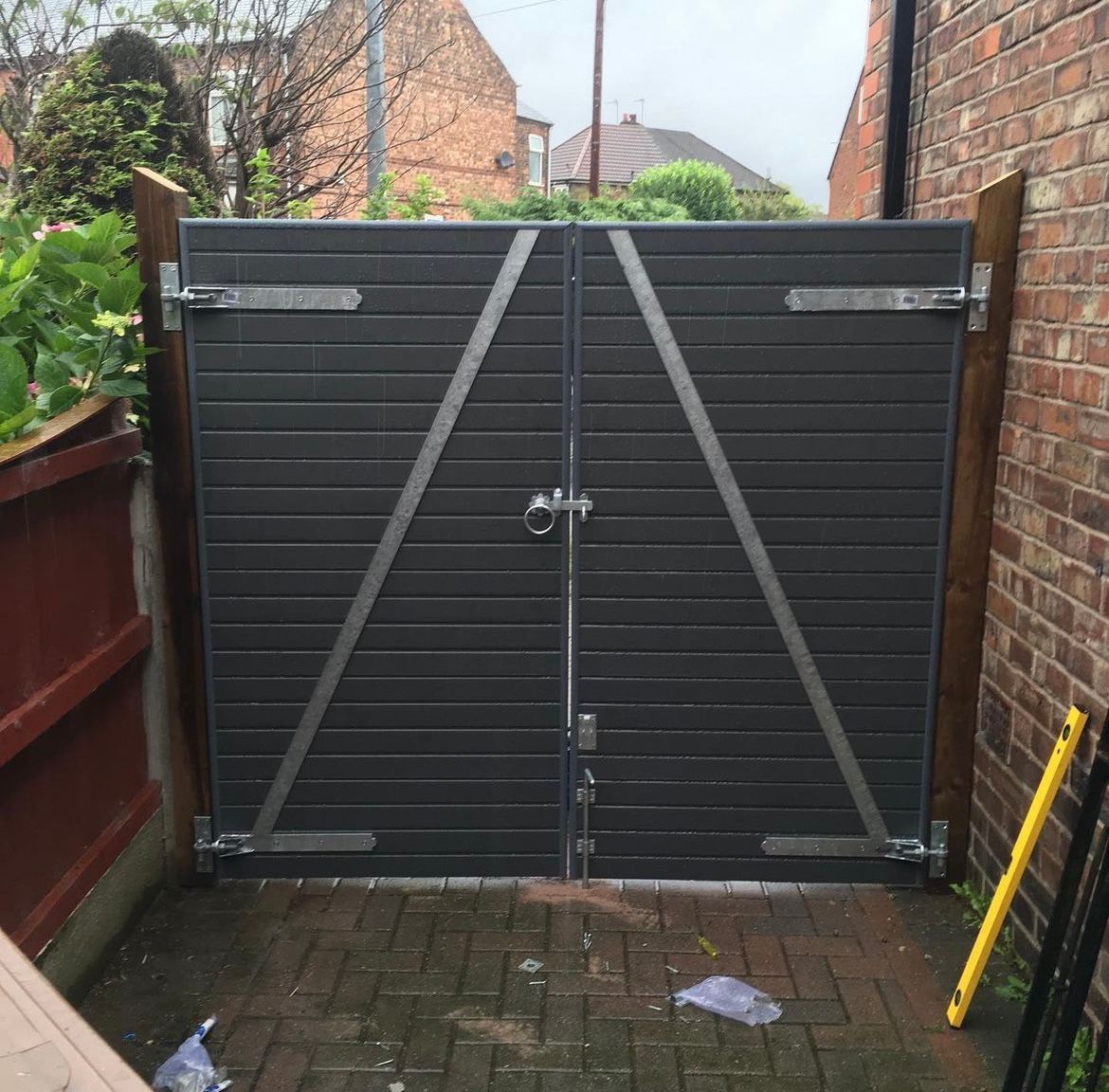Composite gates installed